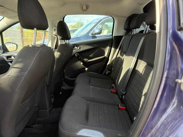 PEUGEOT 208 usata, con Alzacristalli elettrici