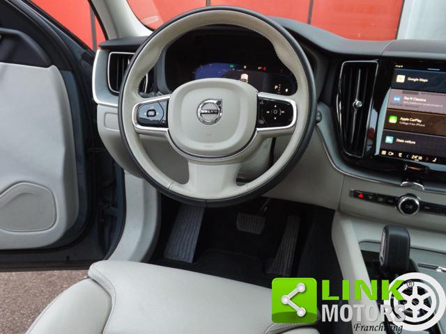 VOLVO XC60 usata, con Bluetooth