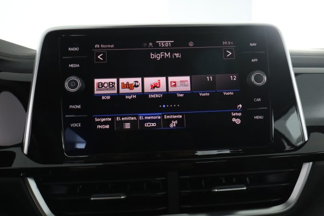 VOLKSWAGEN T-Roc usata 11