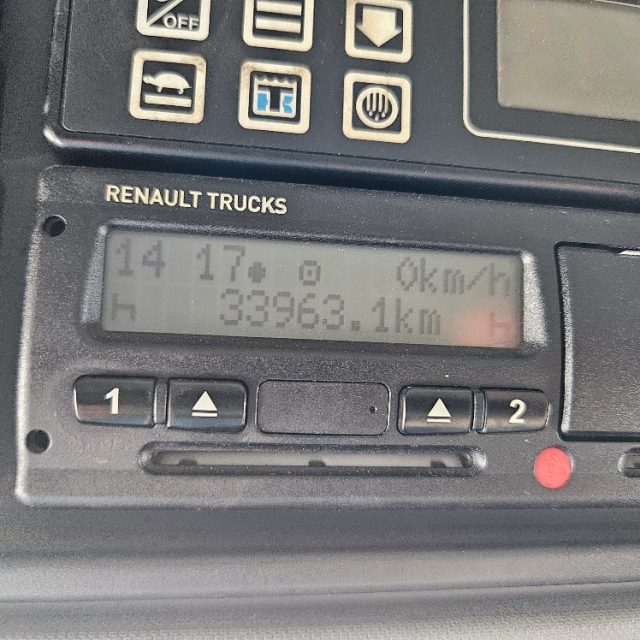 RENAULT usata 8