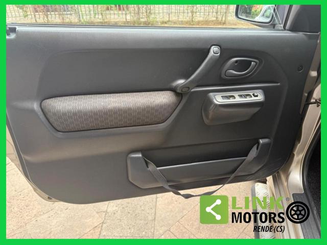 SUZUKI Jimny usata 28