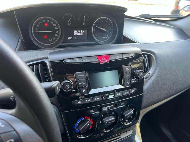 LANCIA Ypsilon usata, con Bluetooth