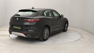 ALFA ROMEO Stelvio usata, con Alzacristalli elettrici