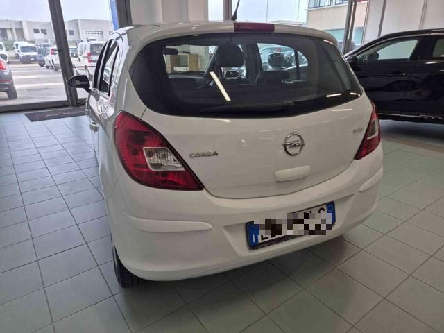 OPEL Corsa usata, con Fendinebbia