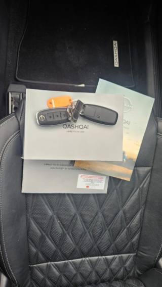 NISSAN Qashqai usata, con USB