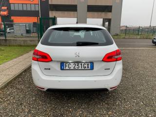 PEUGEOT 308 usata, con Boardcomputer