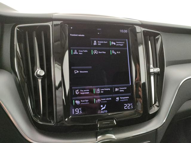 VOLVO XC60 usata, con Sistema di navigazione