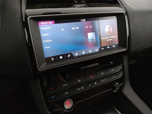 JAGUAR F-Pace usata, con Trazione integrale