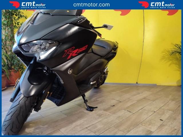 YAMAHA T-Max 560 usata 5