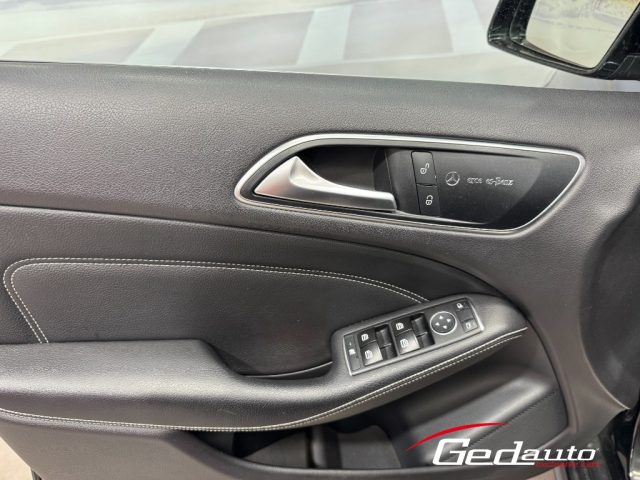MERCEDES-BENZ B 180 usata, con Controllo automatico clima