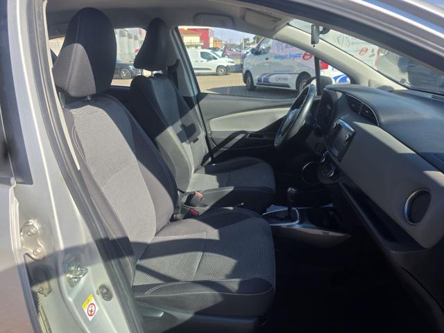 TOYOTA Yaris usata, con Servosterzo