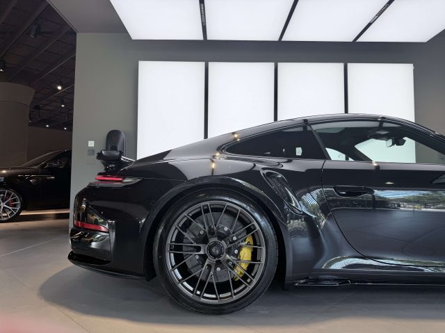PORSCHE 992 usata, con Park Distance Control