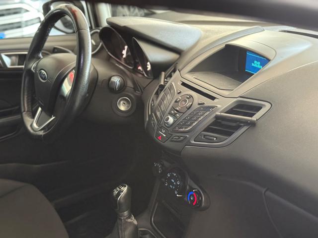 FORD Fiesta usata, con Vivavoce