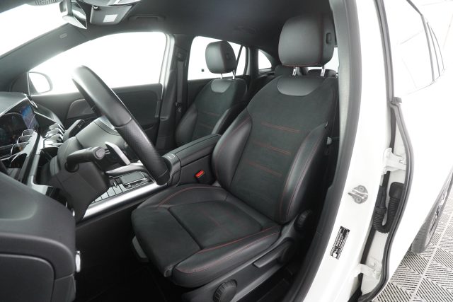 MERCEDES-BENZ CLA usata 12