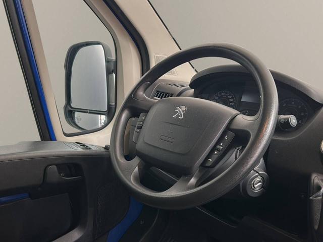 PEUGEOT Boxer usata, con Autoradio digitale