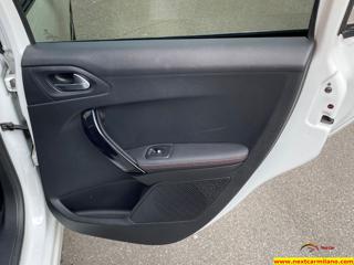 PEUGEOT 208 usata, con Interni in pelle