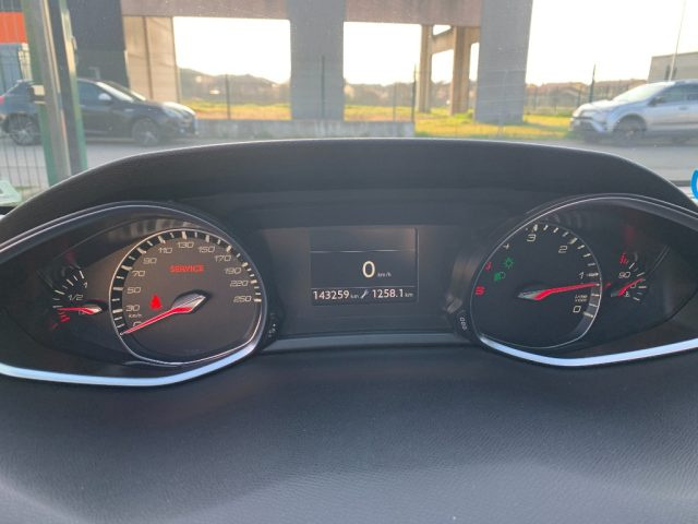 PEUGEOT 308 usata, con Fendinebbia
