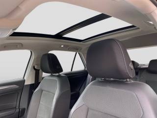 VOLKSWAGEN T-Roc usata, con Autoradio