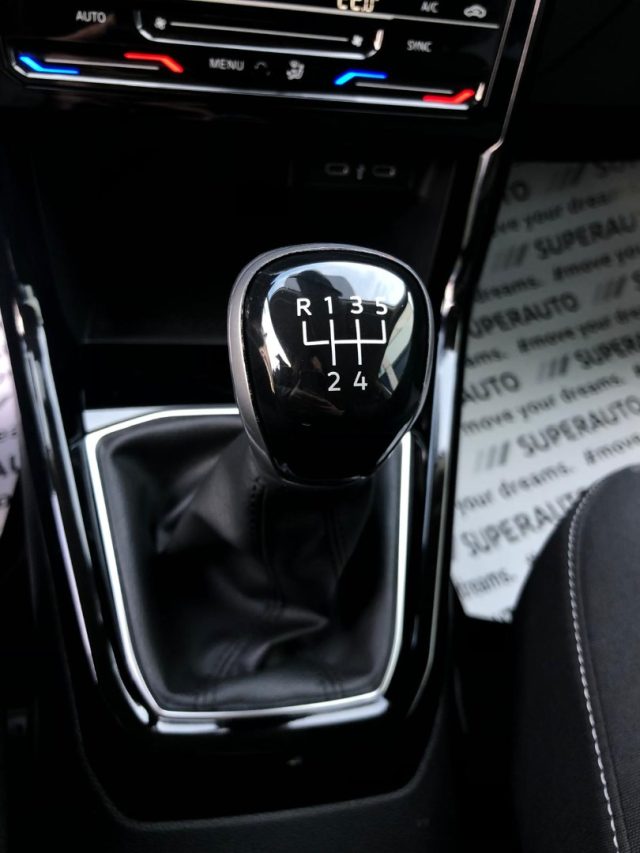 VOLKSWAGEN T-Cross usata, con Bracciolo