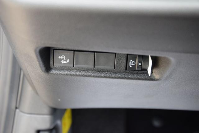 JEEP Avenger usata, con Park Distance Control