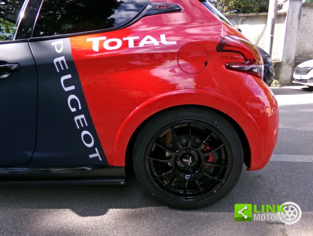 PEUGEOT 208 usata, con Airbag