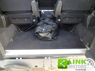 LAND ROVER Defender usata 28
