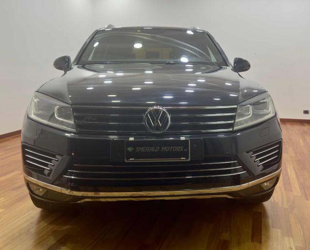 VOLKSWAGEN Touareg usata, con Airbag