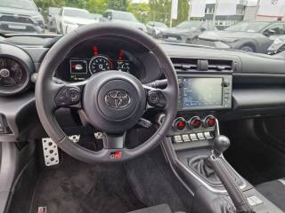 TOYOTA GR86 usata, con Controllo automatico clima