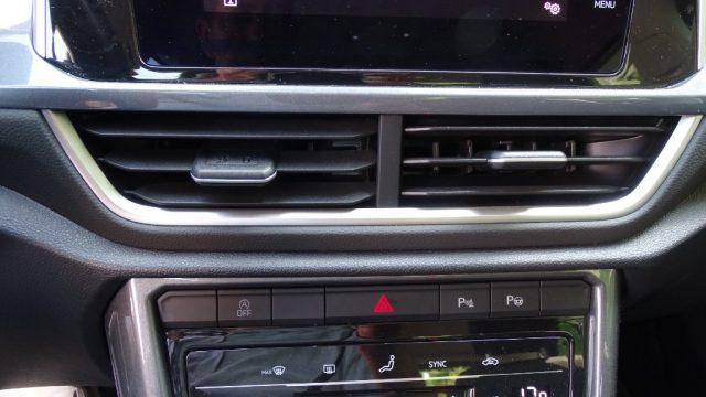 VOLKSWAGEN T-Roc usata 107