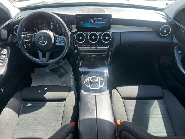 MERCEDES-BENZ C 200 usata, con Chiusura centralizzata