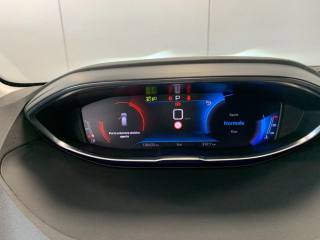 PEUGEOT 3008 usata, con Sensori di parcheggio anteriori
