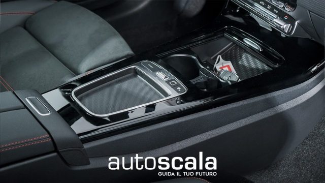 MERCEDES-BENZ A 200 usata, con MP3