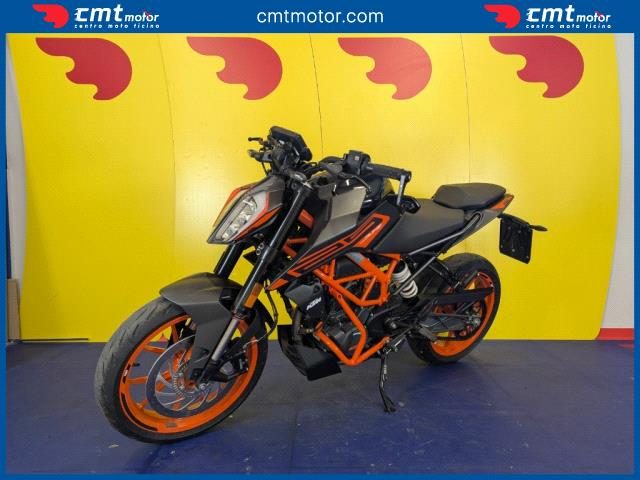 KTM 125 Duke usata 1