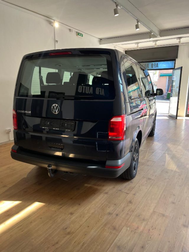 VOLKSWAGEN Caravelle usata, con Airbag Passeggero