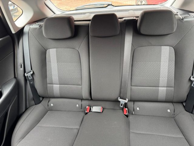 HYUNDAI i20 usata, con Volante in pelle