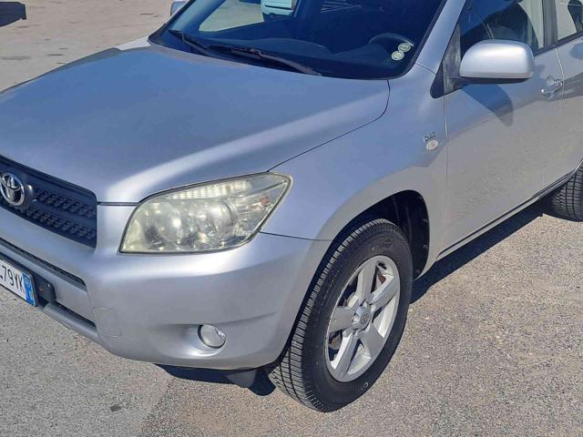 TOYOTA RAV 4 MY23 usata 31