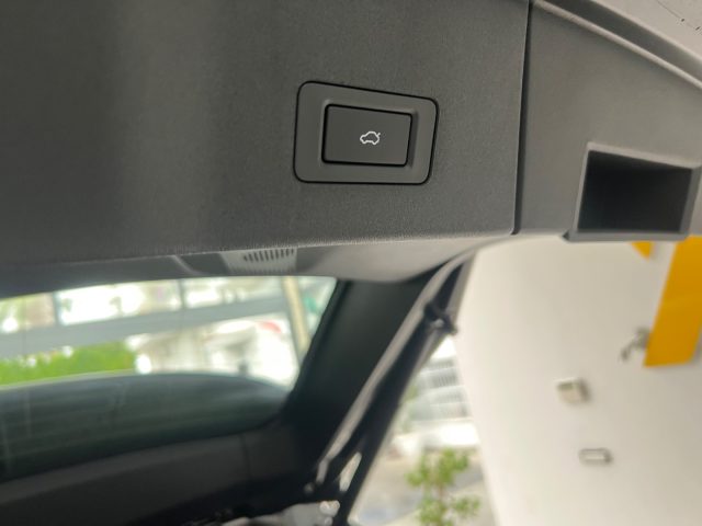OMODA 9 usata, con Autoradio digitale