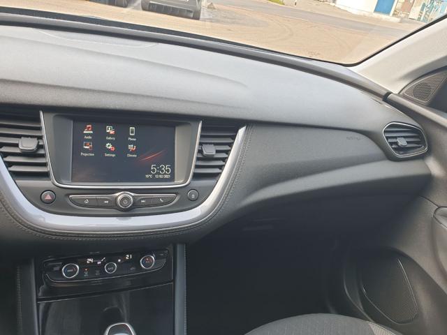 OPEL Grandland X usata, con Vetri oscurati