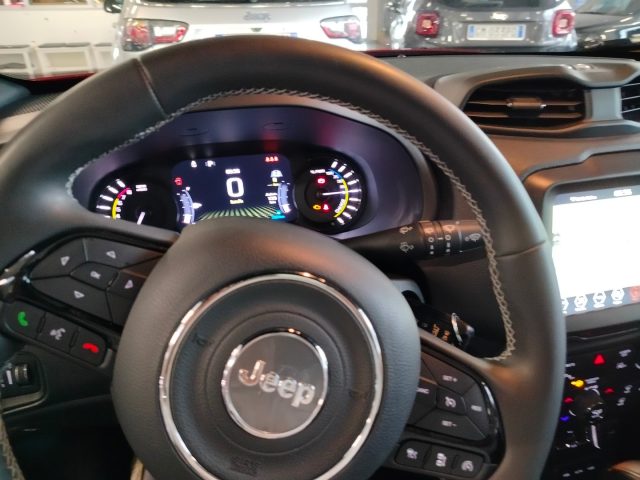 JEEP Renegade usata 29