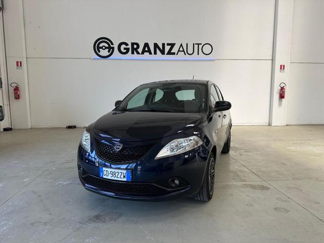 LANCIA Ypsilon usata, con Airbag