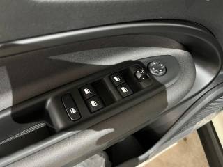 ALFA ROMEO Junior usata, con Touch screen