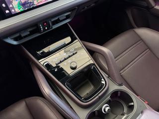 PORSCHE Cayenne usata, con Cronologia tagliandi