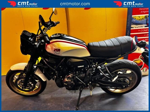 YAMAHA XSR 700 usata 3