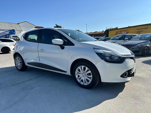 RENAULT Clio usata, con Airbag laterali