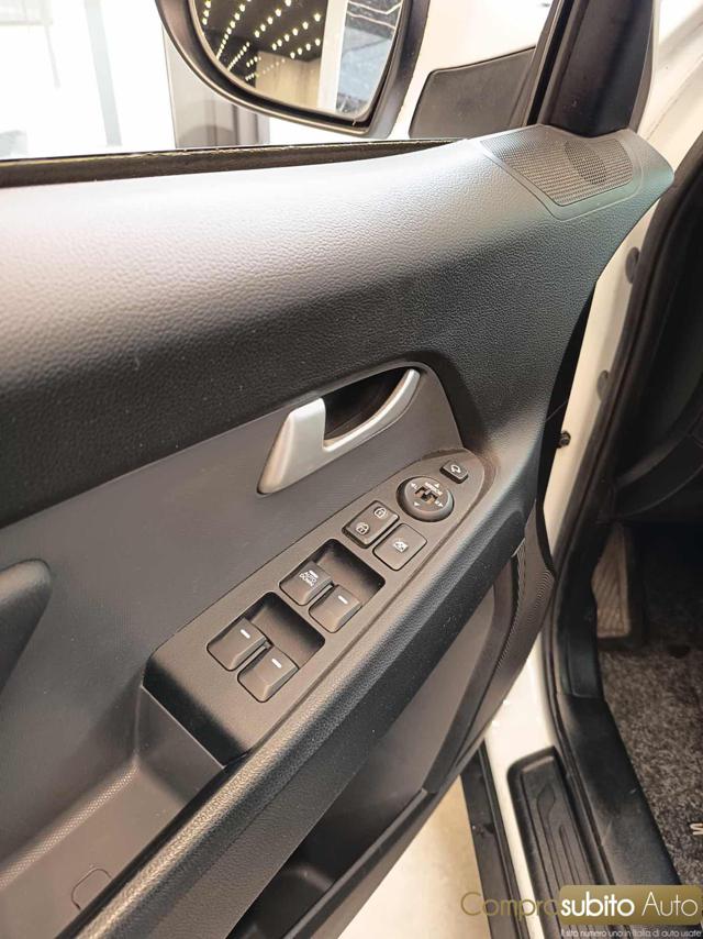 KIA Sportage usata, con Sedile posteriore sdoppiato