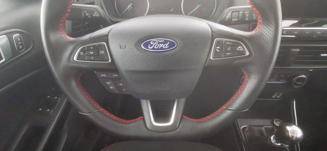 FORD EcoSport usata, con Sensori di parcheggio posteriori