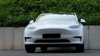 TESLA Model Y usata, con Autoradio