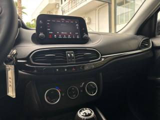 FIAT Tipo usata, con USB