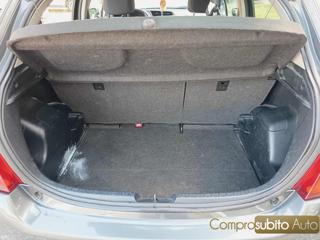 TOYOTA Yaris usata, con Servosterzo