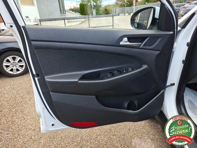 HYUNDAI Tucson usata, con Autoradio